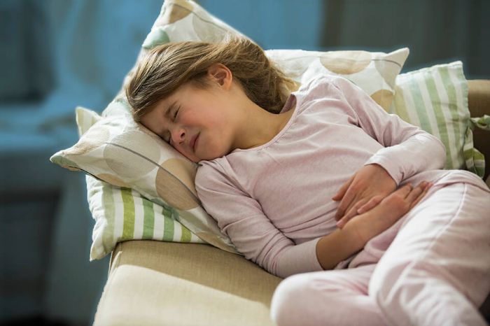 Причины и симптомы болей в животе у детей - МО 